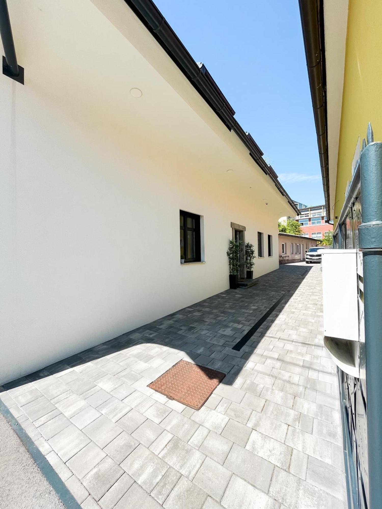 Anita'S Studio Apartments Любляна Екстер'єр фото