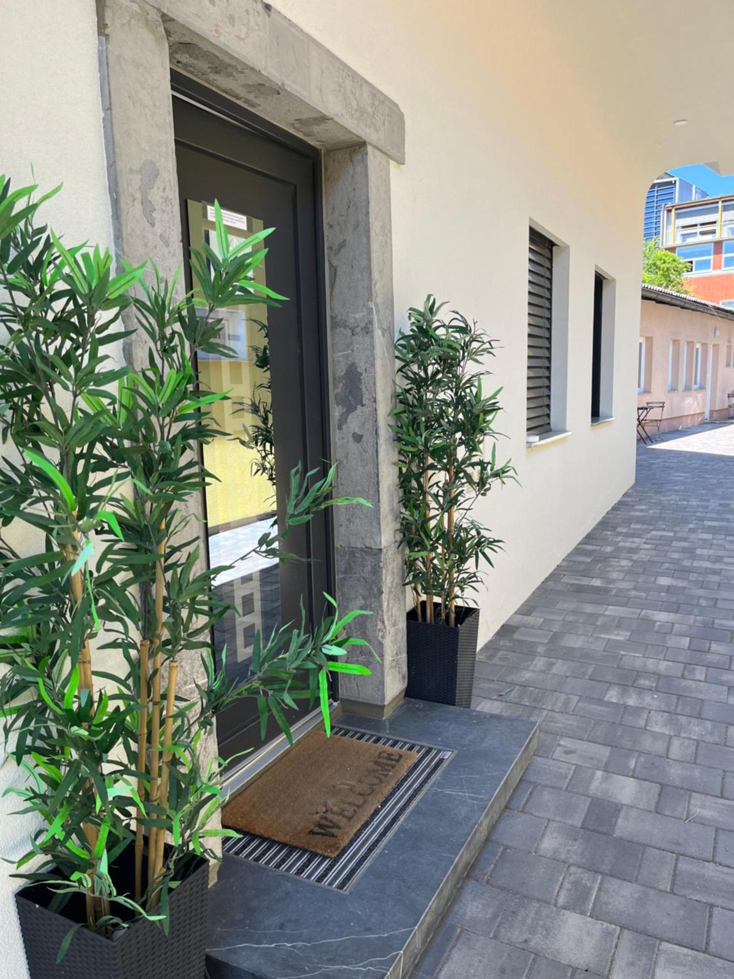 Anita'S Studio Apartments Любляна Екстер'єр фото